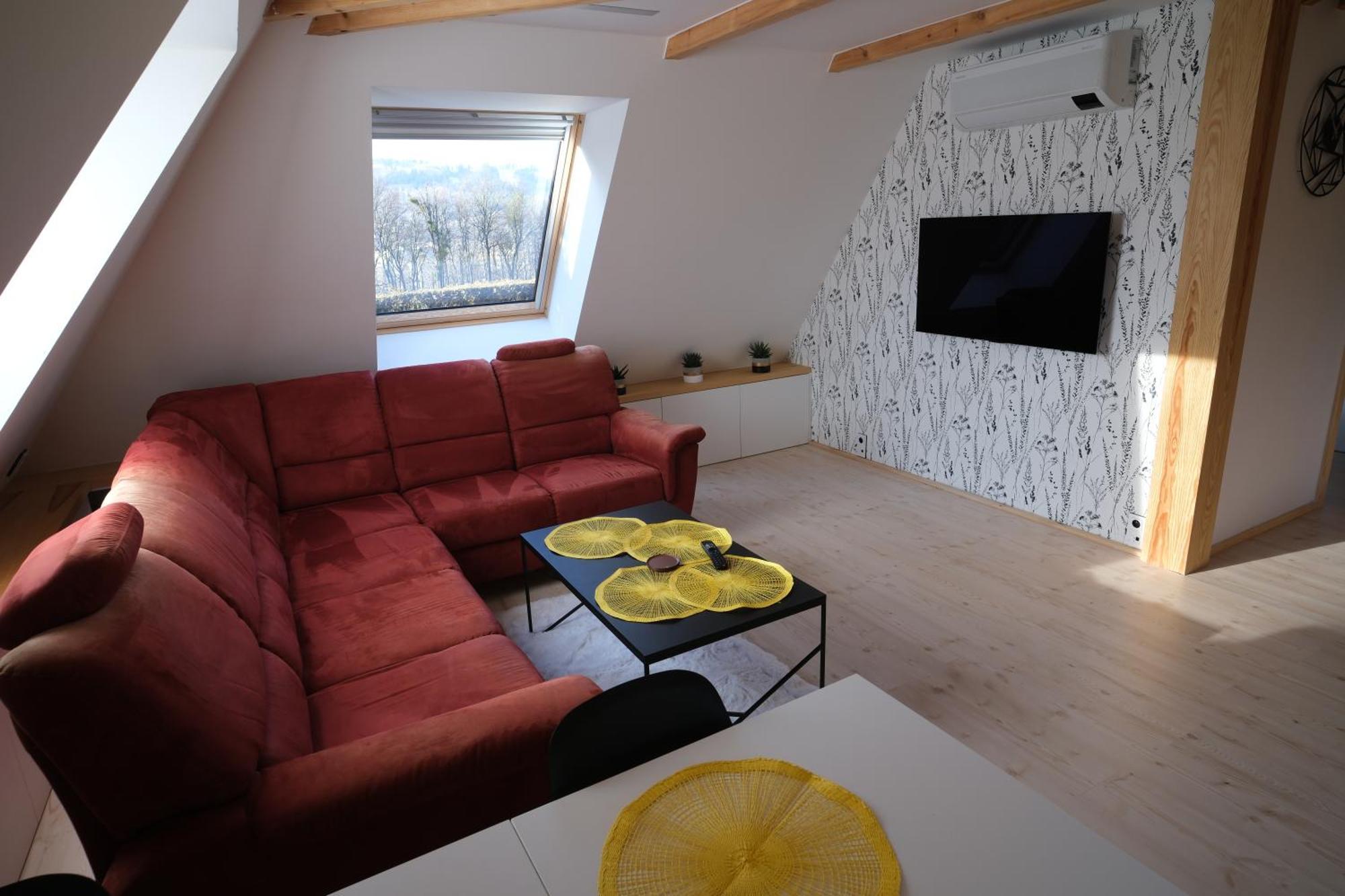 Pyramida Pod Lysou Apartamento Frýdlant nad Ostravicí Exterior foto